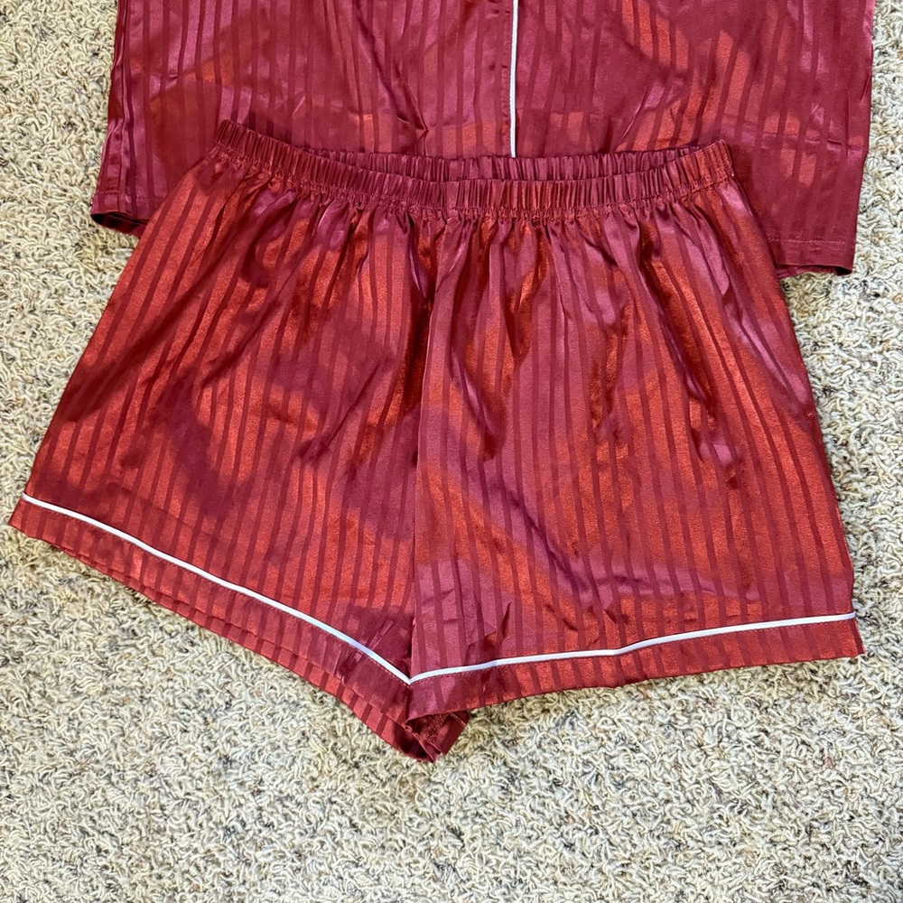 SHEIN Burgundy Pajama Set Large - Picture 3 of 5